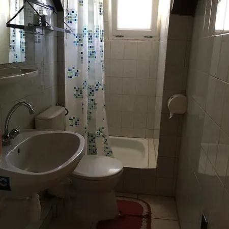 Ilona Studio דירה